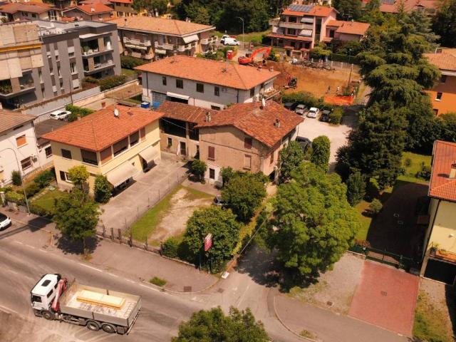 Casa indipendente in vendita a Gussago BS