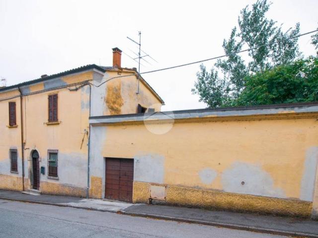 Casa indipendente in vendita a Dovadola FC