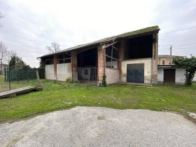 Casa indipendente in vendita a Dovera CR