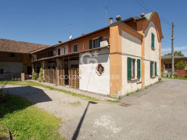 Casa indipendente in vendita a Dovera CR