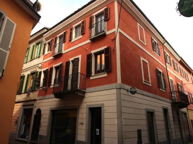 Casa indipendente in vendita a Dogliani CN