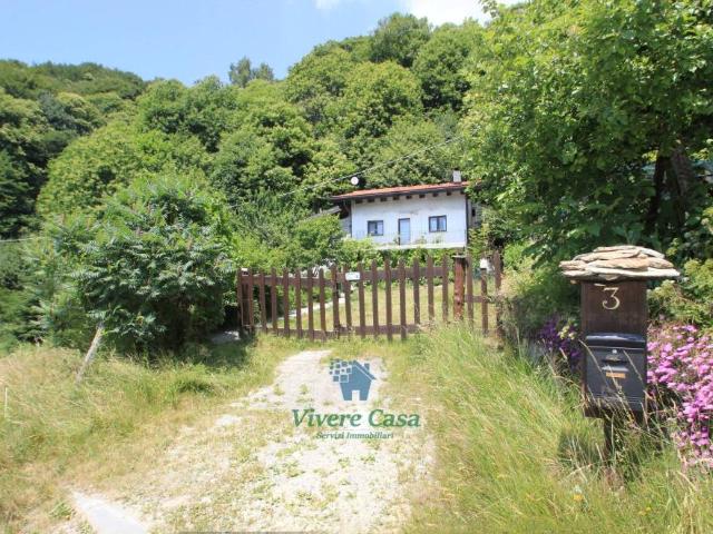 Casa indipendente in vendita a Donato