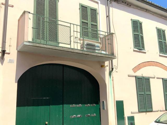 Casa indipendente in vendita a Dorno PV
