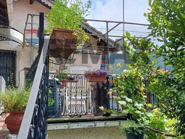 Casa indipendente in vendita a Davagna GE