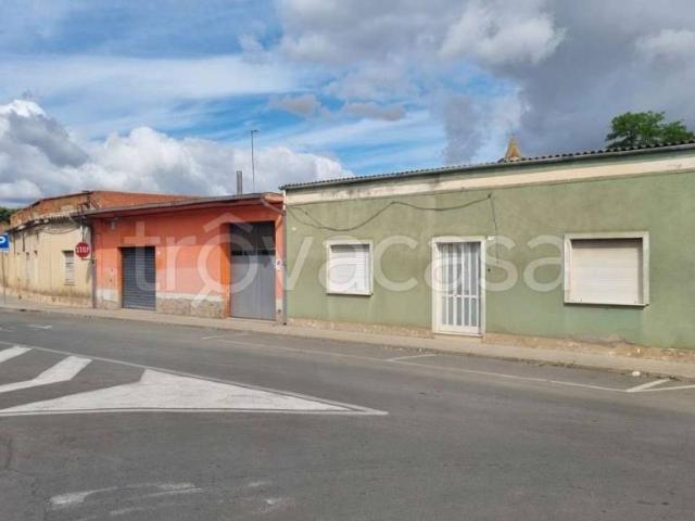 Casa indipendente in vendita a Decimomannu corso Umberto 1° 5