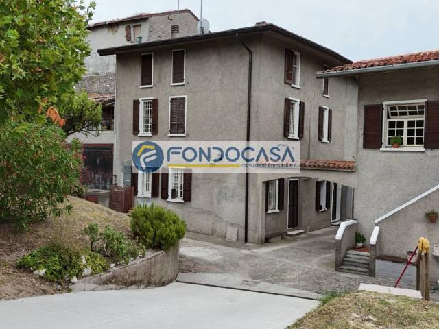 Casa indipendente in vendita a Desenzano del Garda BS