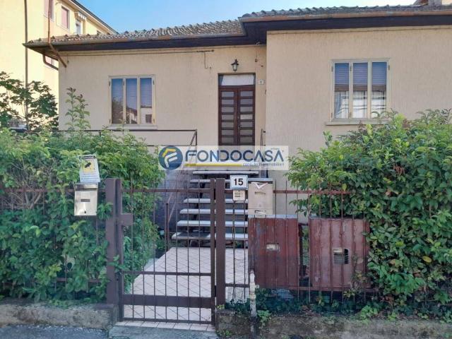 Casa indipendente in vendita a Desenzano del Garda BS