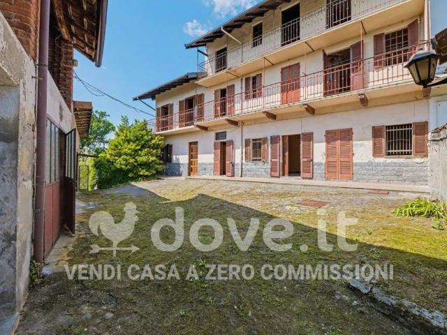 Casa indipendente in vendita a Divignano NO