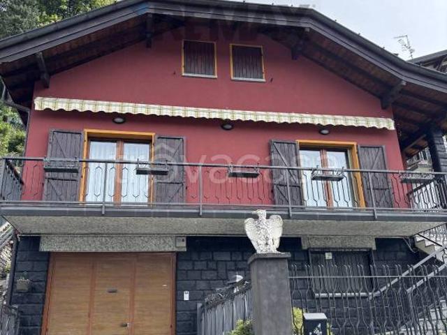Casa indipendente in vendita a Dizzasco