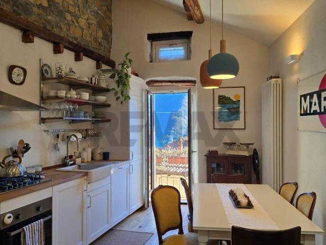 Casa indipendente in vendita a Dizzasco CO
