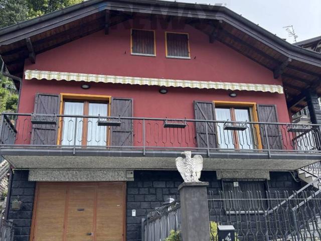 Casa indipendente in vendita a Dizzasco CO