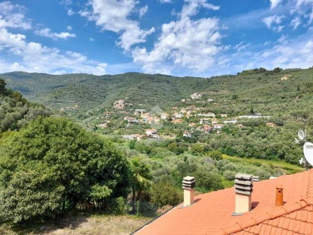 Casa indipendente in vendita a Diano Arentino IM