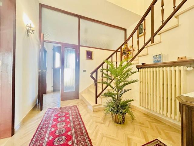 Casa indipendente in vendita a Empoli FI