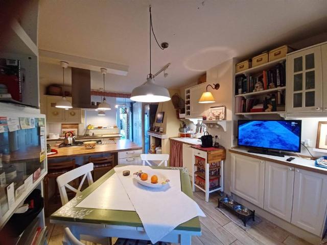 Casa indipendente in vendita a Empoli FI