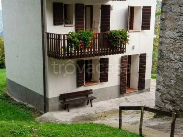 Casa indipendente in vendita a Enego via Coldarco di Mezzo