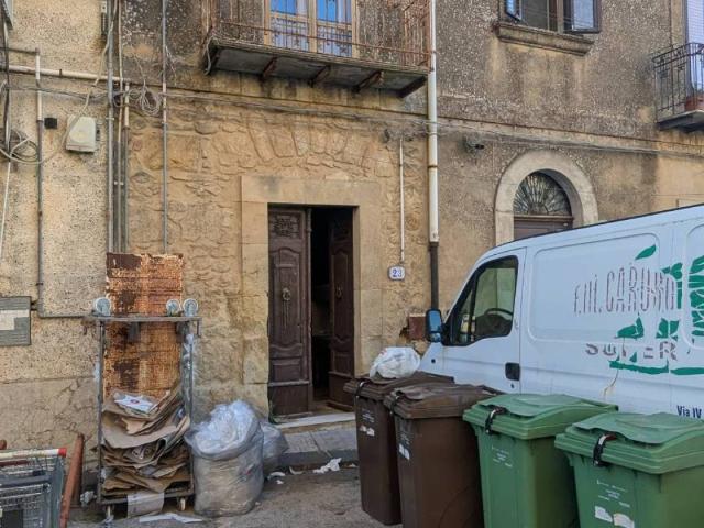 Casa indipendente in vendita a Enna EN