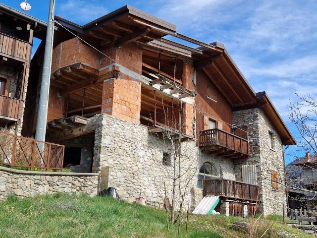 Casa indipendente in vendita a Edolo BS