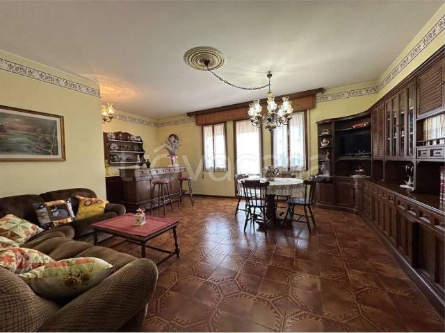 Casa indipendente in vendita a Eraclea via Ancillotto, Stretti