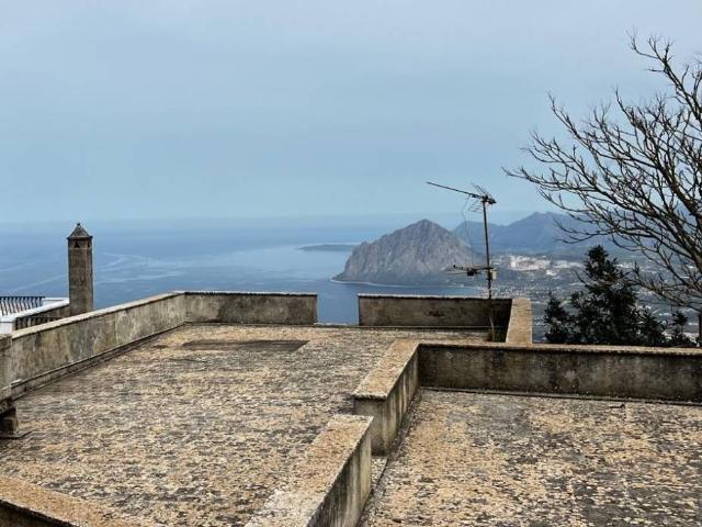 Casa indipendente in vendita a Erice TP