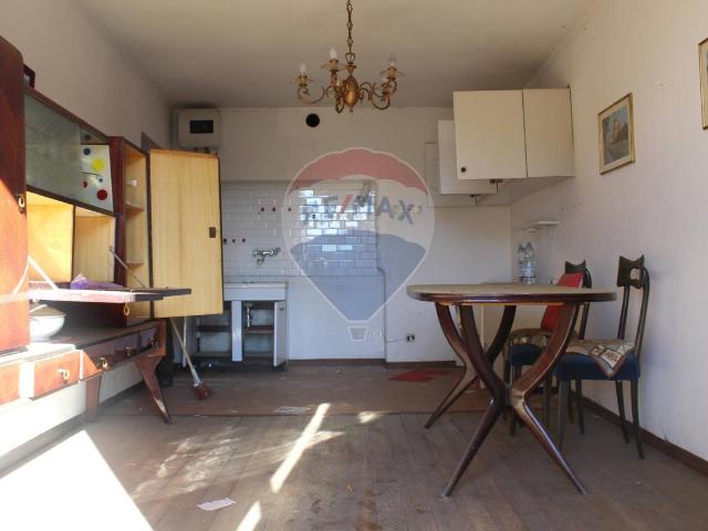 Casa indipendente in vendita a Esino Lario