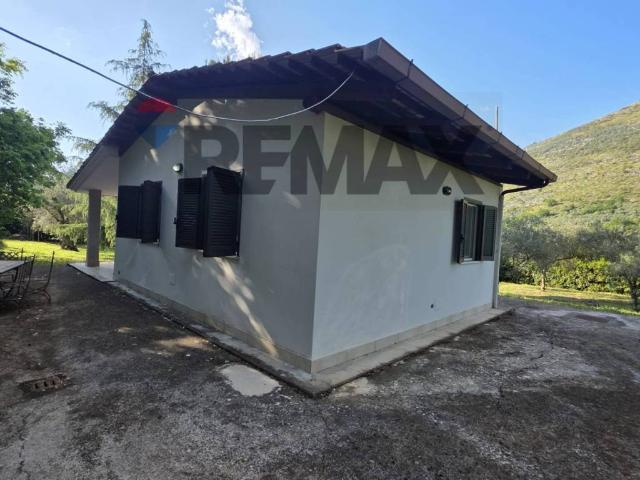 Casa indipendente in vendita a Esperia FR