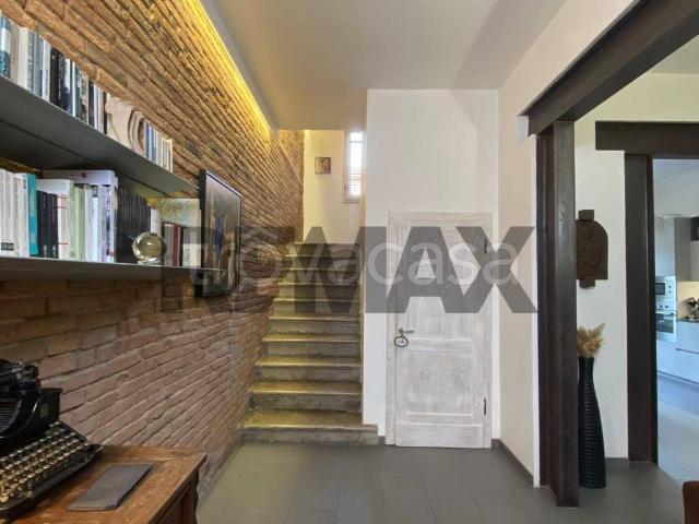 Casa indipendente in vendita a Follonica
