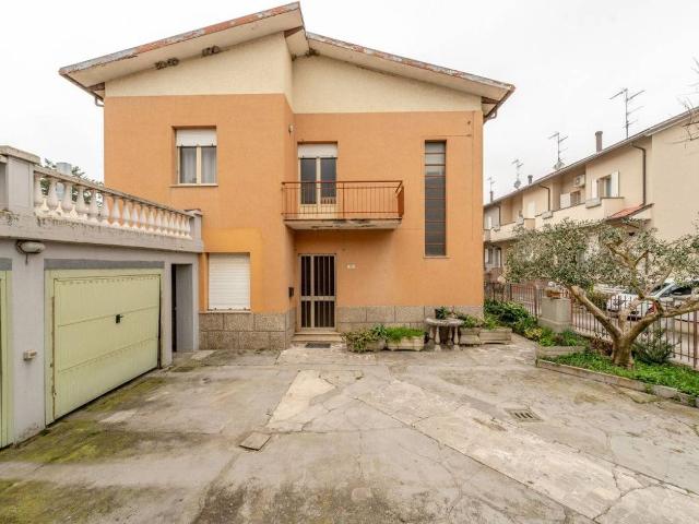 Casa indipendente in vendita a Forli'