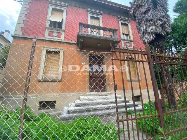 Terratetto unifamiliare in vendita a Forli'