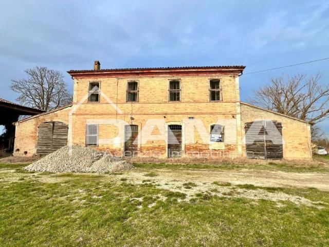 Casa indipendente in vendita a Forli'