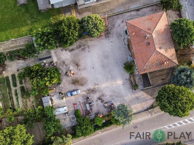 Casa indipendente in vendita a Forlì FC