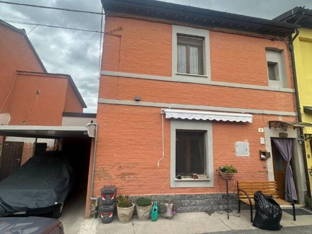 Casa indipendente in vendita a Forlì FC