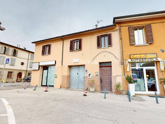 Casa indipendente in vendita a Forlì FC