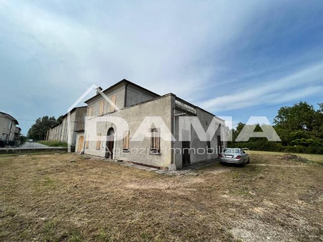 Casa indipendente in vendita a Forlì FC
