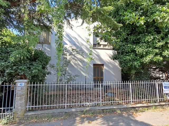 Casa indipendente in vendita a Forlì FC