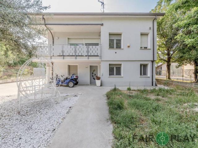 Casa indipendente in vendita a Forlì FC