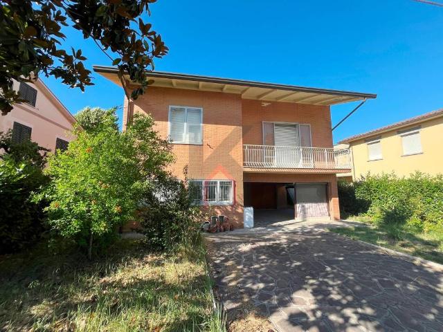 Villa in vendita a Forlì FC