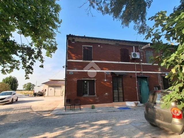 Casa indipendente in vendita a Forlì FC