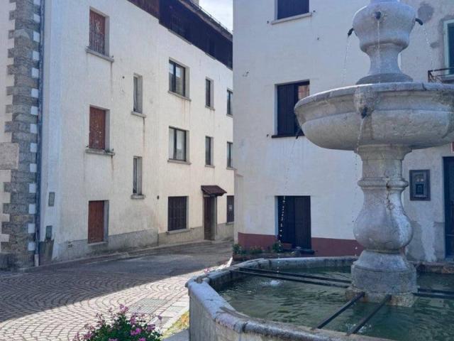 Casa indipendente in vendita a Forni di Sotto UD