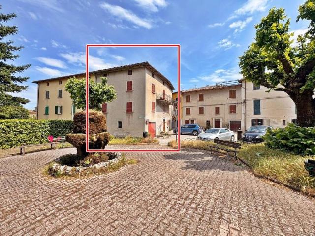 Casa indipendente in vendita a Fossato di Vico via Filippo Venturi