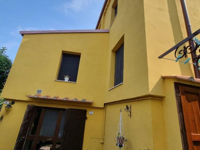 Casa indipendente in vendita a Fauglia PI