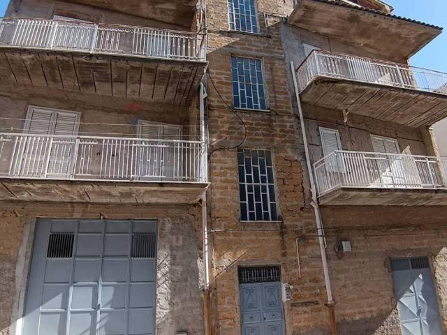 Casa indipendente in vendita a Favara AG