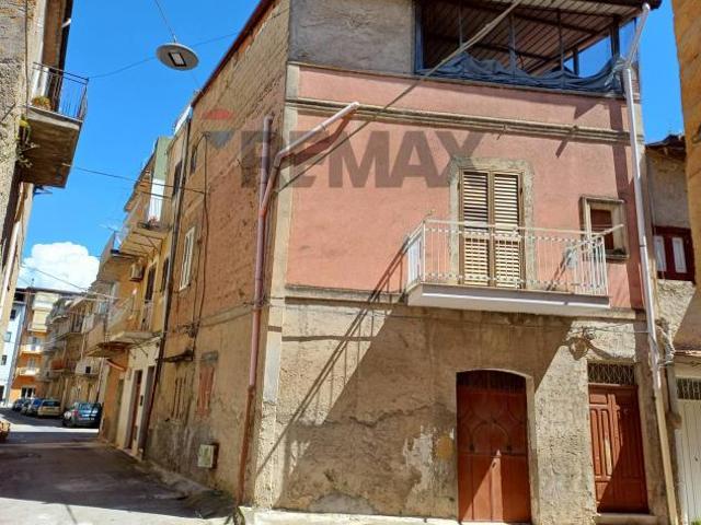 Casa Indipendente in vendita a Favara