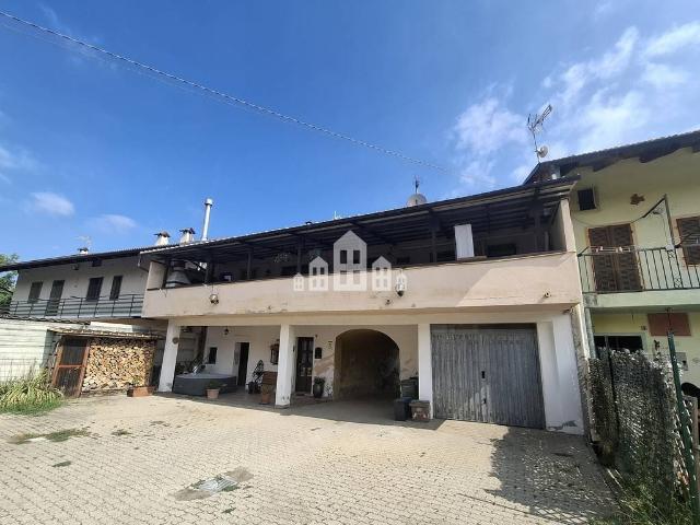 Casa indipendente in vendita a Favria TO
