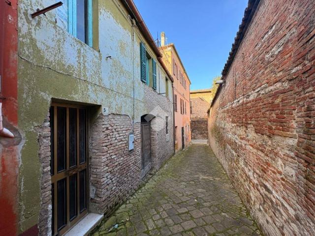 Casa indipendente in vendita a Fabriano via Felice Cavallotti, 5