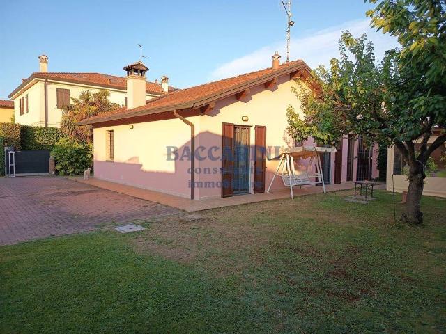 Casa indipendente in vendita a Faenza RA