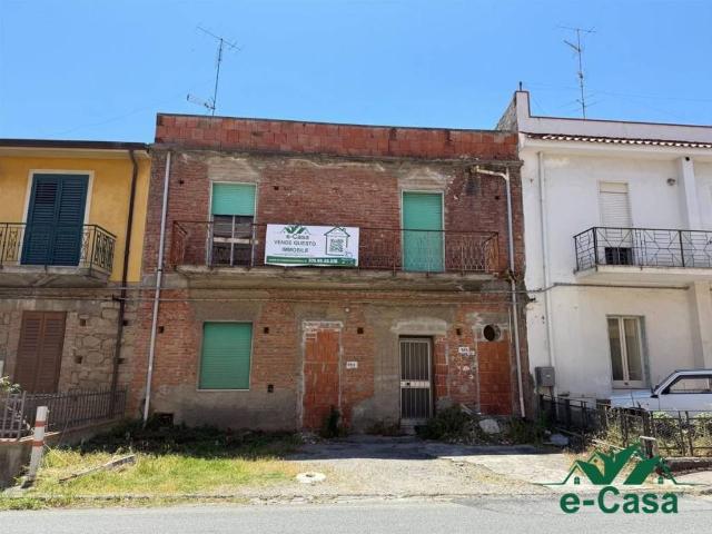 Casa indipendente in vendita a Falcone ME