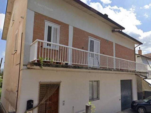 Casa indipendente in vendita a Falerone FM