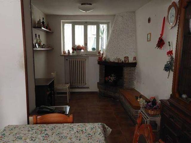 Casa indipendente in vendita a Fano PU