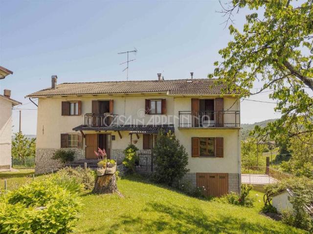 Casa indipendente in vendita a Farneta, Montefiorino