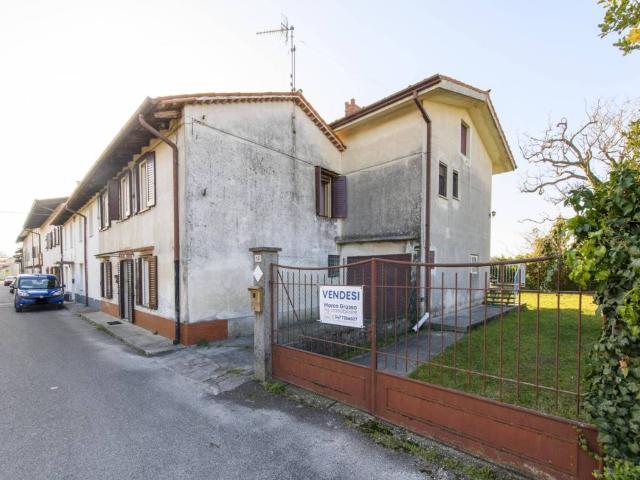 Casa indipendente in vendita a Farra d'Isonzo GO